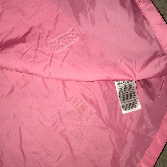 Rain coat - Picture 4 of 4